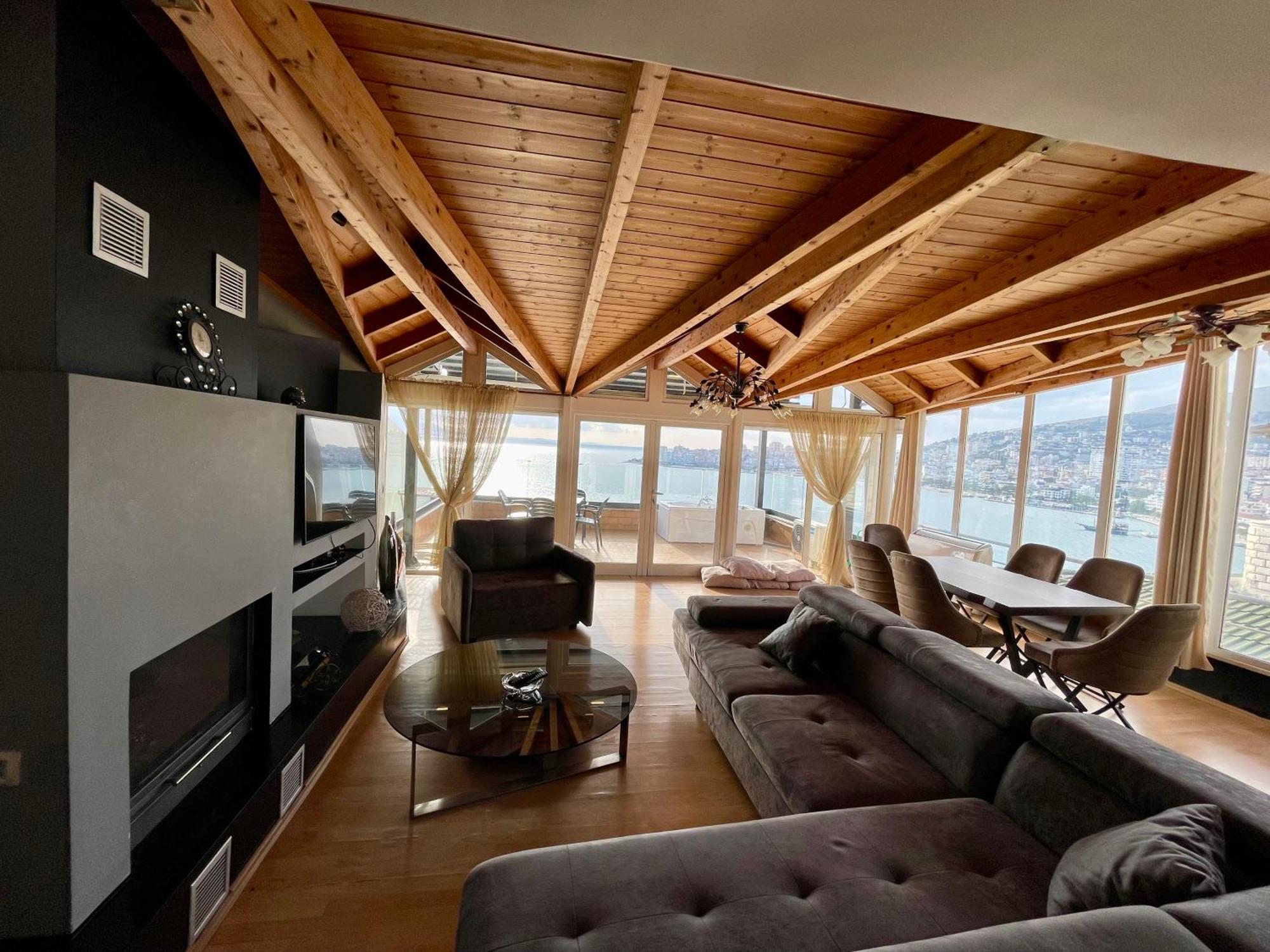 Apartmán Seaview Golden Penthouse Sarandë Exteriér fotografie