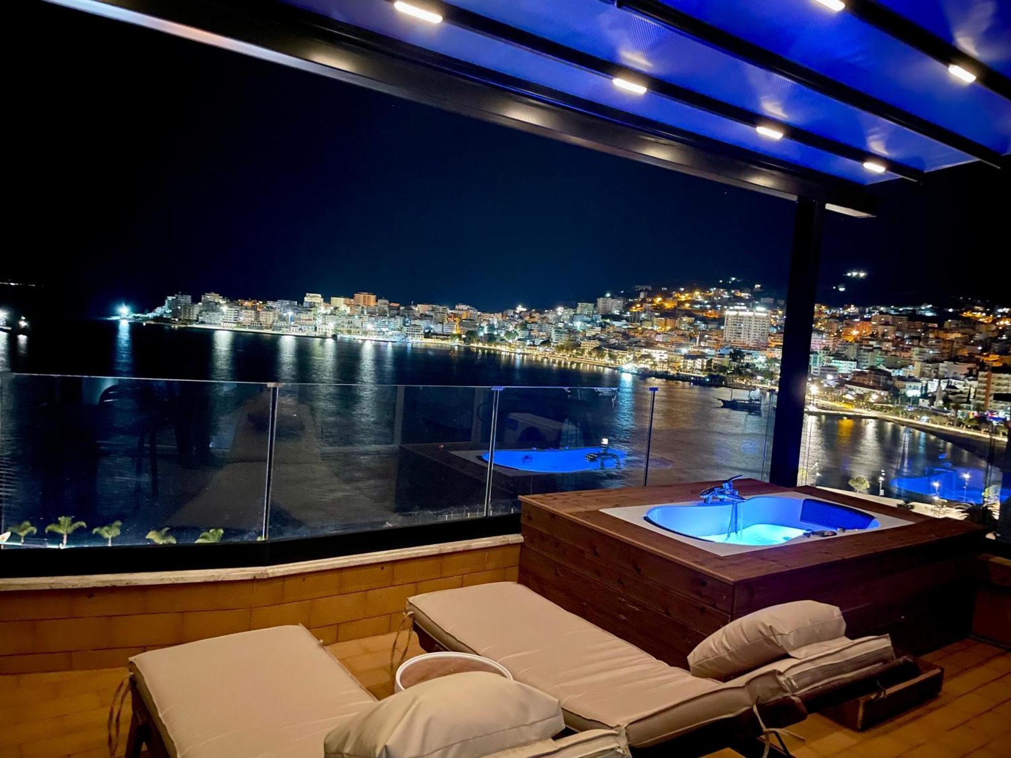 Apartmán Seaview Golden Penthouse Sarandë Exteriér fotografie