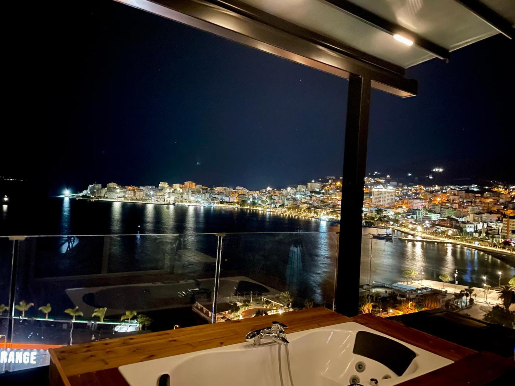 Apartmán Seaview Golden Penthouse Sarandë Exteriér fotografie